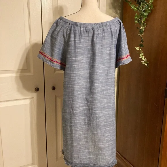Rocks & Indigo embroidered dress size large - Picture 4 of 7